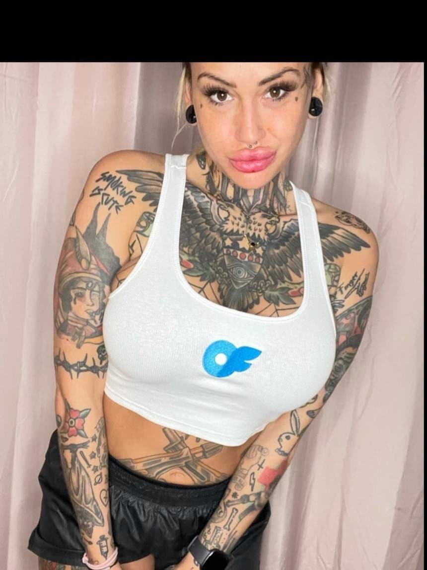 Annie Cash