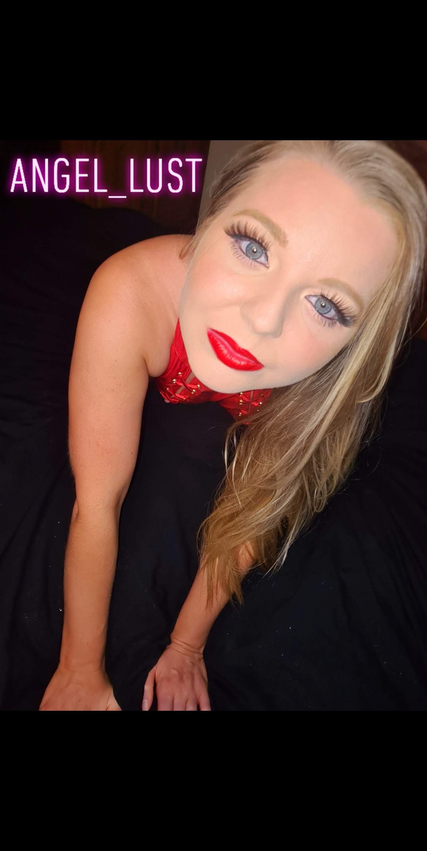 Angel_Lust 😇 FREE2SUB🤑