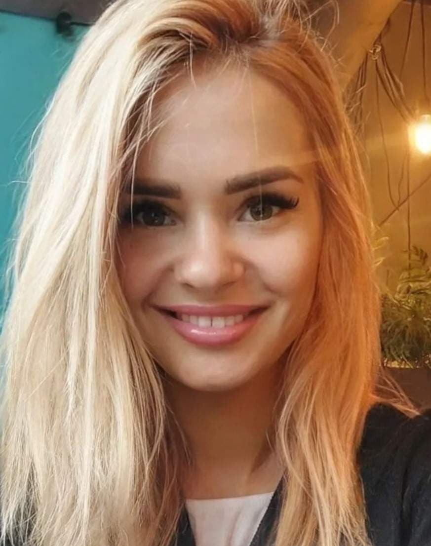 Innosent girl Annabelle