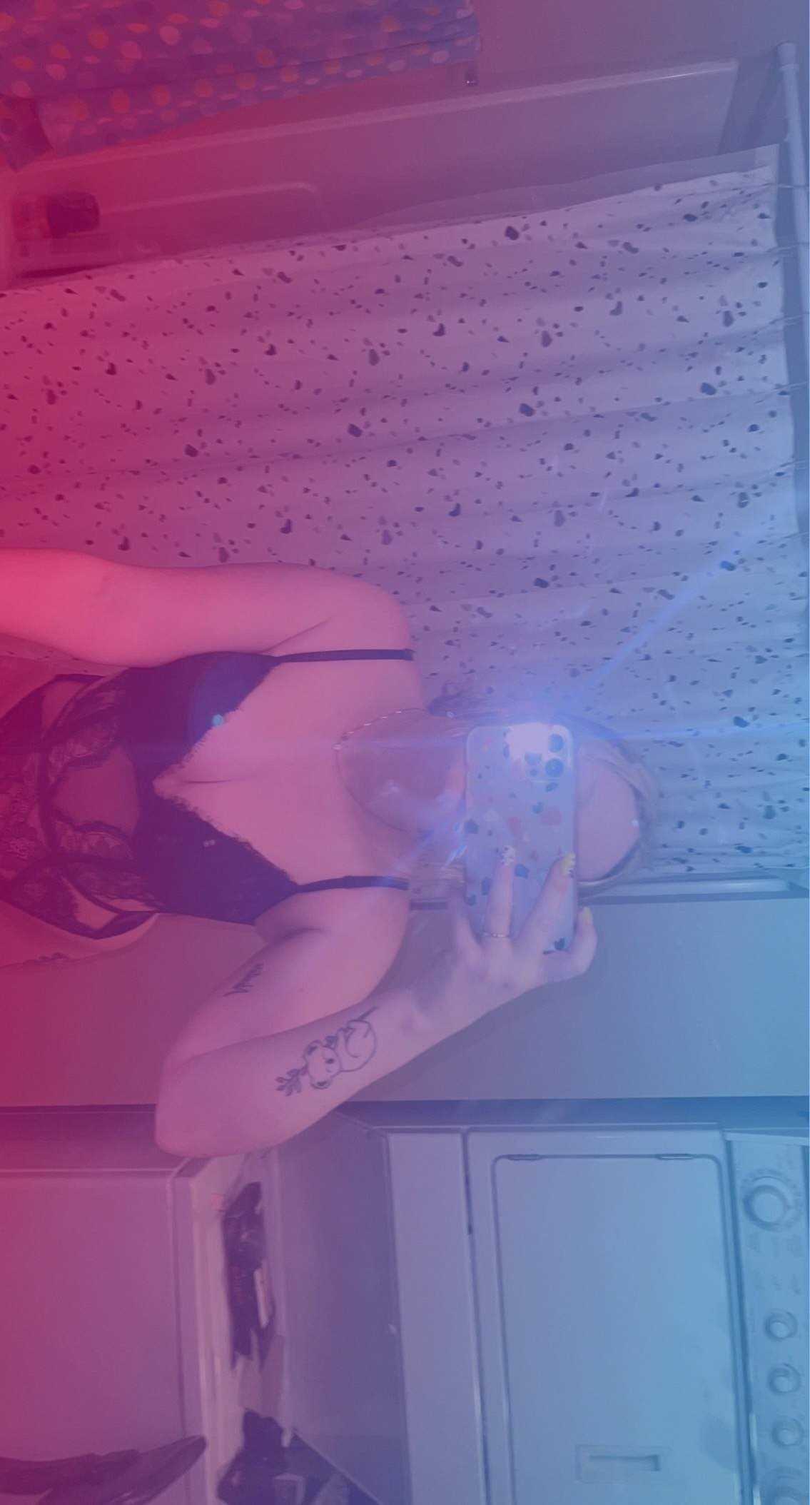 J 🍑💋 (FREE) 🔝10%