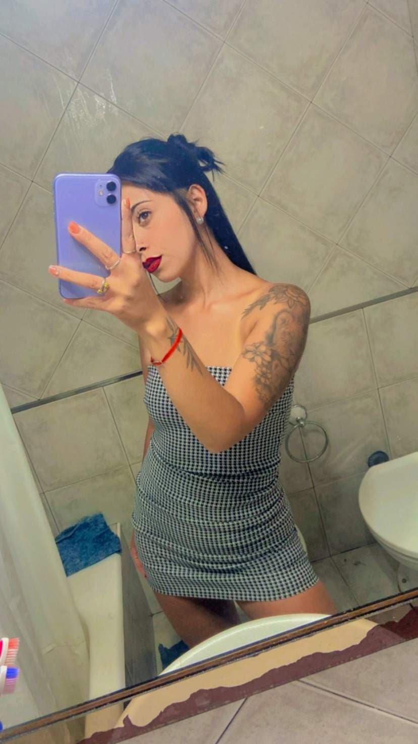 PERRA CALIENTE  🎀