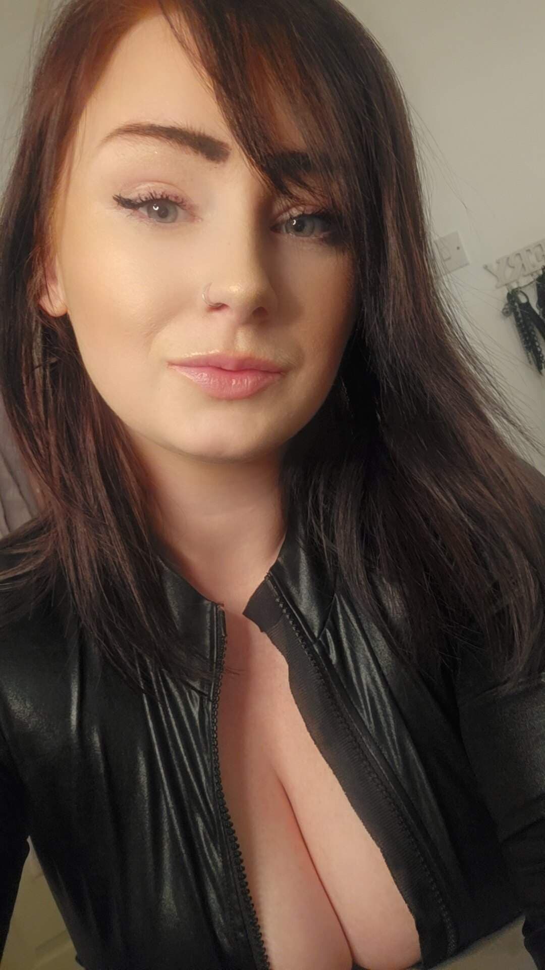 𝕊𝕖𝕔𝕣𝕖𝕥𝔾𝕚𝕣𝕝𝔹𝕖𝕖 🌶️ 👸