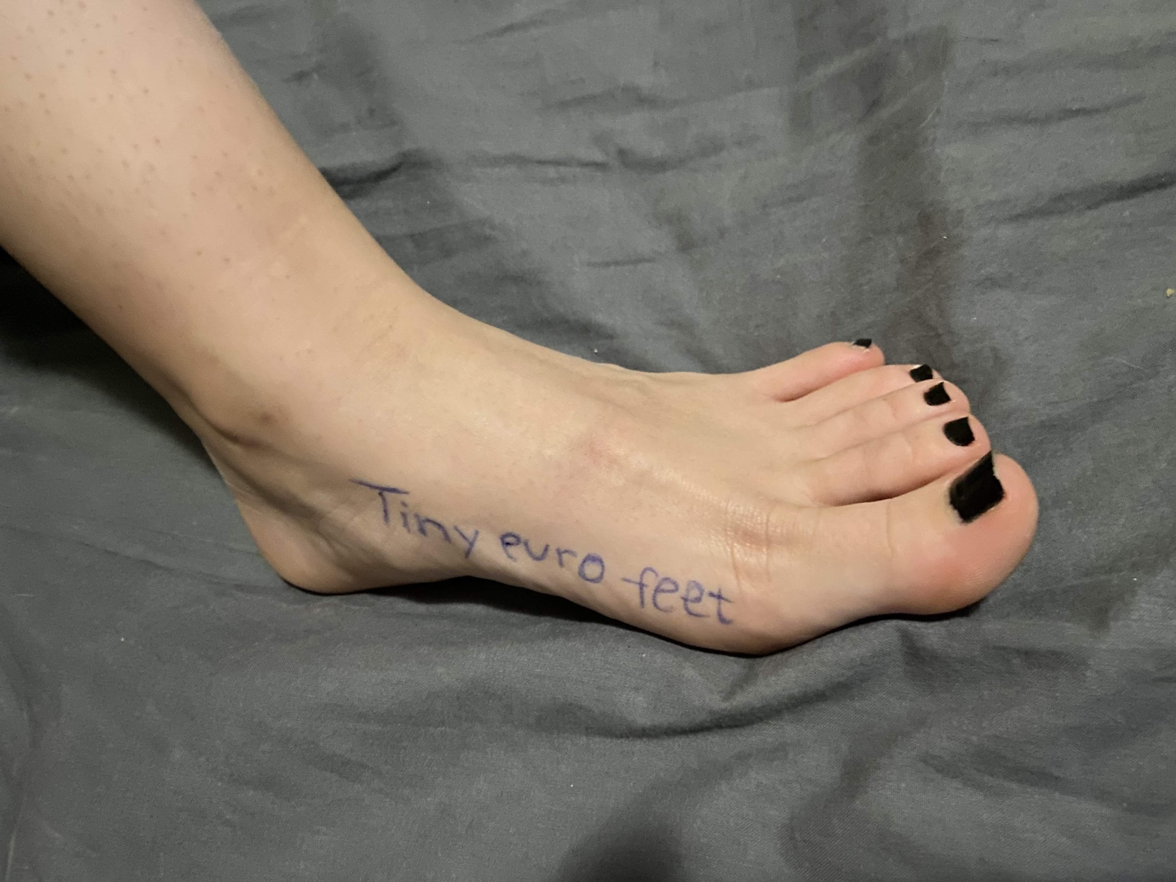 tiny euro feet