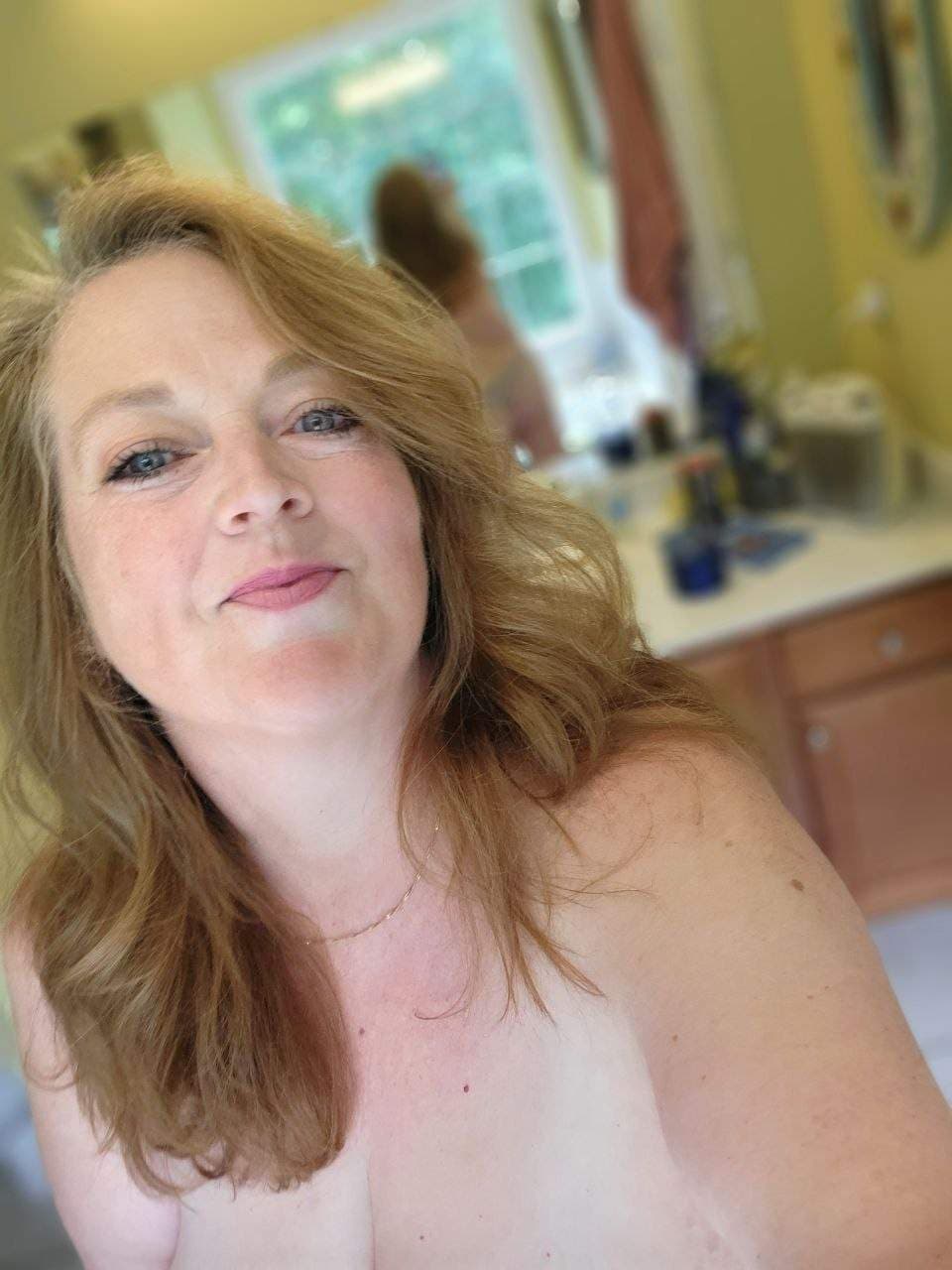 🟢BBW Hotwife JJ VIP 👑 70+ Wall Videos