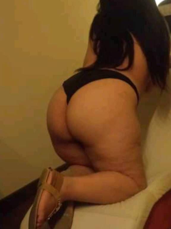Dayana M