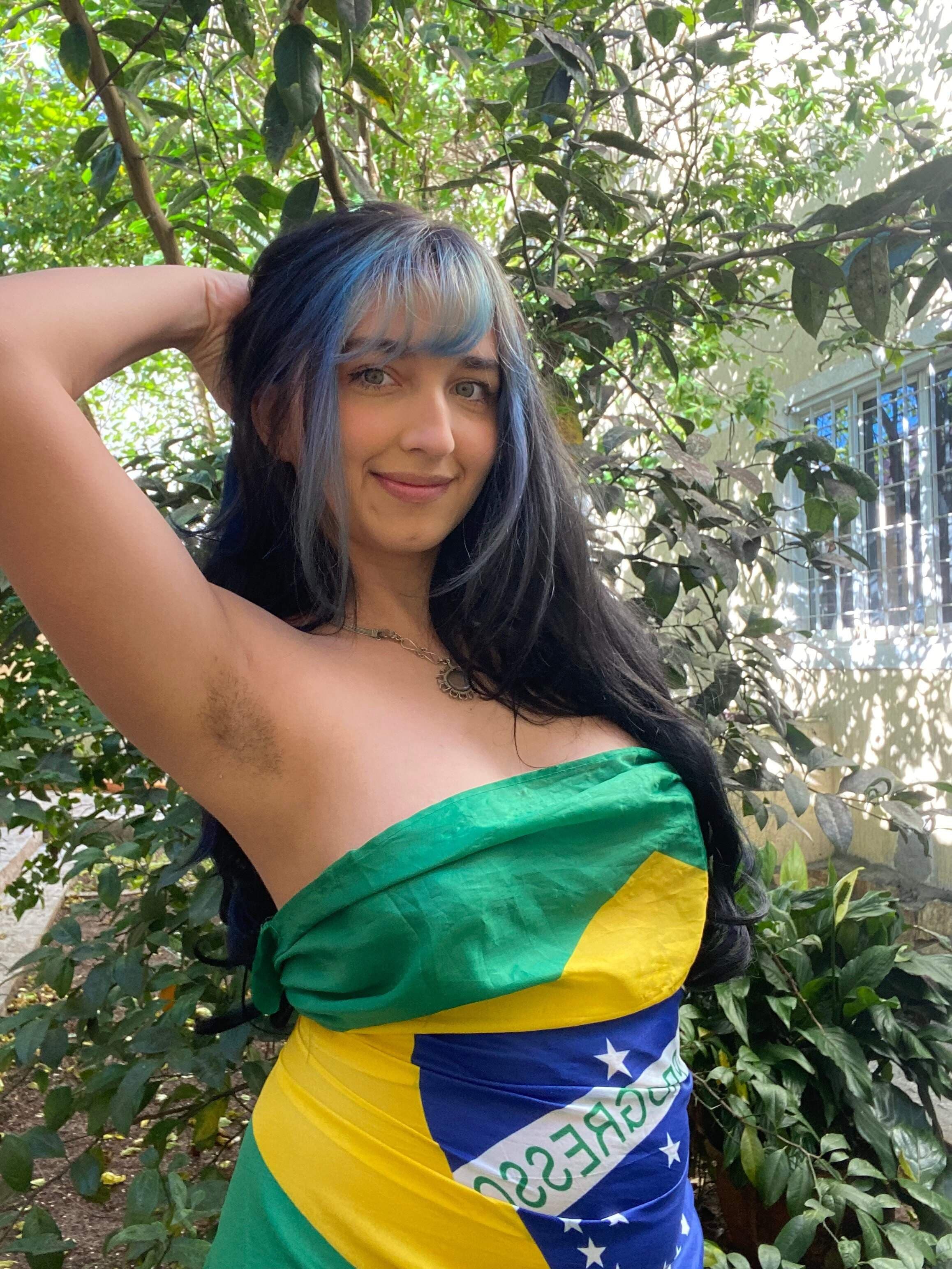 Alice ♡ 🇧🇷 ദ്ദി˶˃ ᵕ ˂ )✧