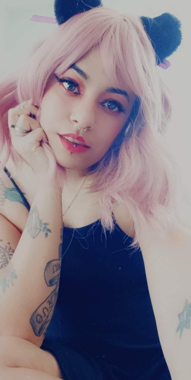 Evie * Daphne