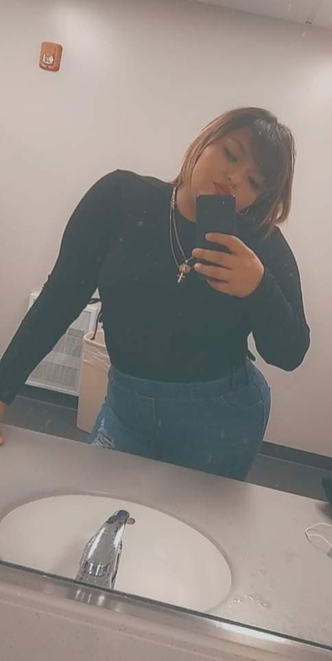 Mirella R Nava