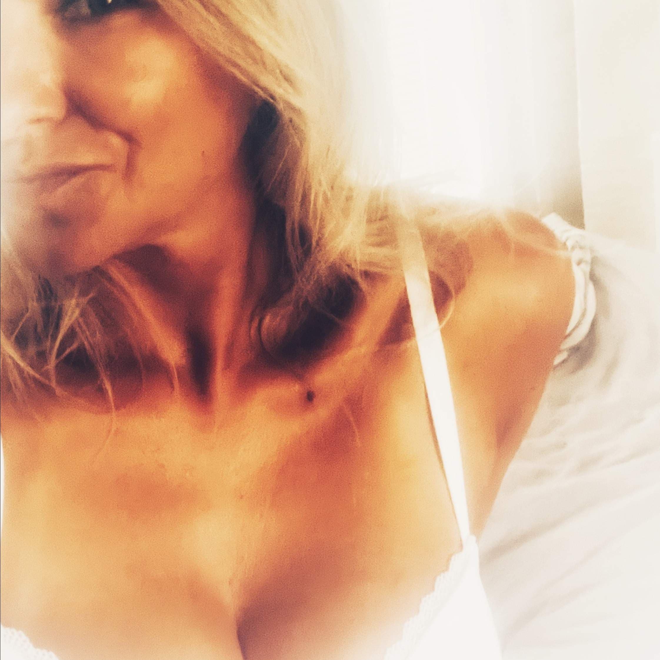 Hot Scandi Blonde 💋