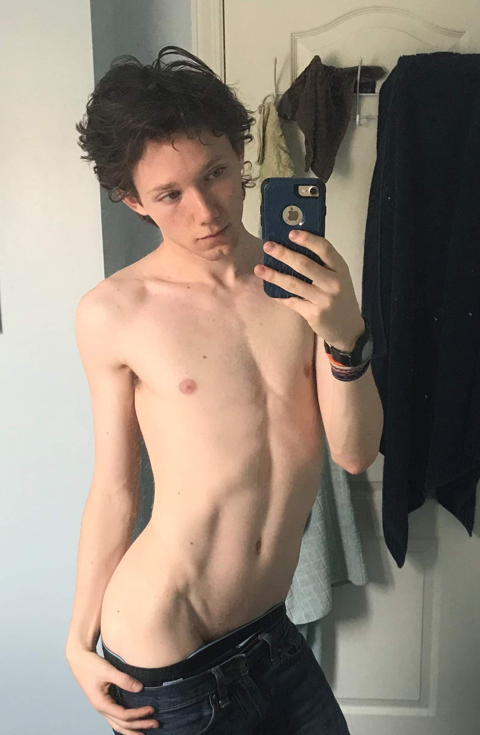 Alex Sharp