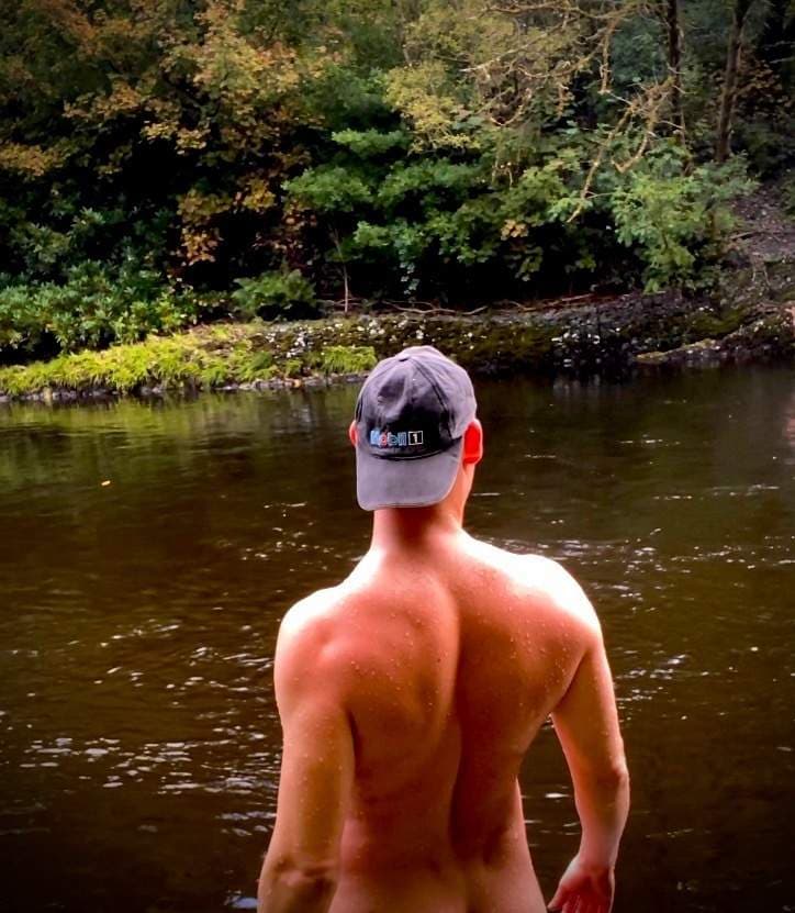 The secret nudist