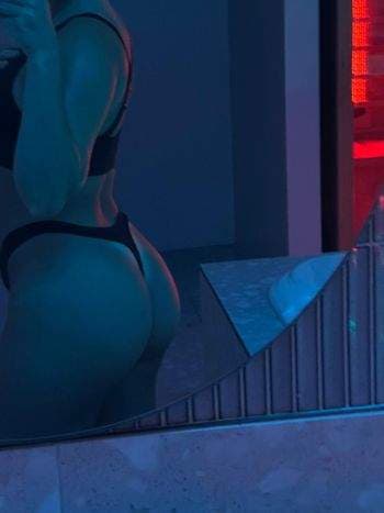 Juicy Thalia 💦