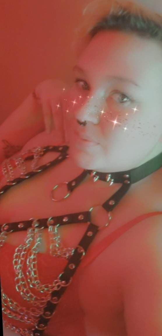 𝕸𝖔𝖒𝖒𝖞 𝕿𝖊𝖒𝖕𝖙𝖗𝖊𝖘𝖘