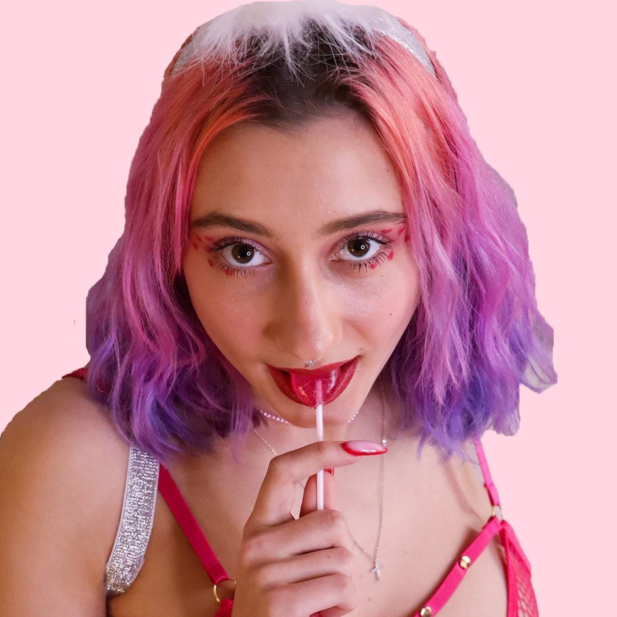 𝐋𝐢𝐥𝐨𝐨 𝐌𝐨𝐨𝐧