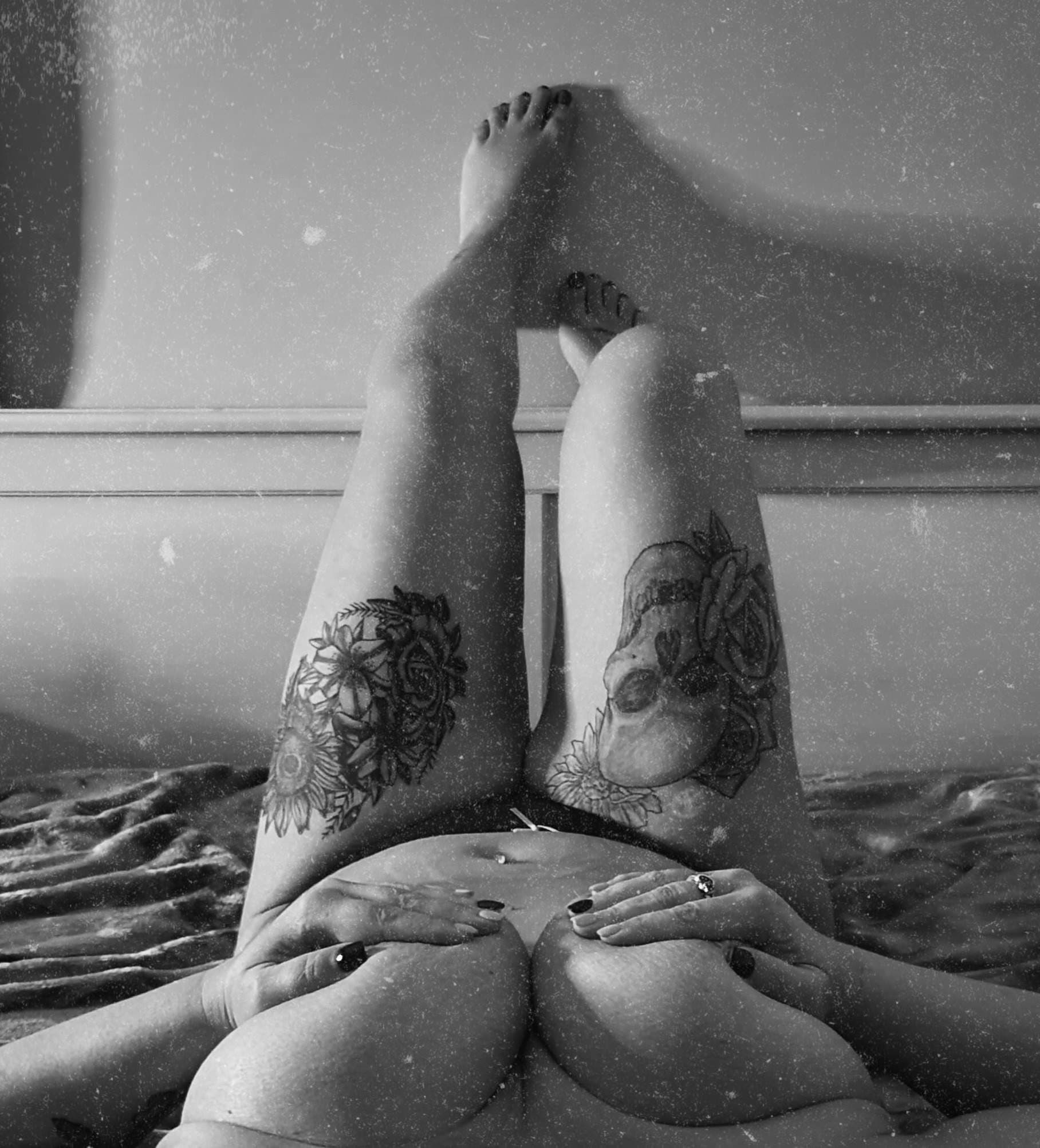 ThickBlonde