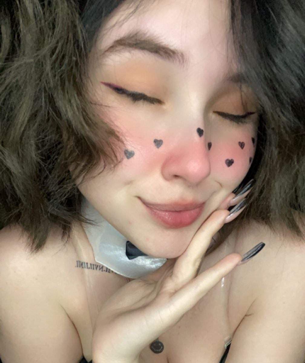 Bella 💦