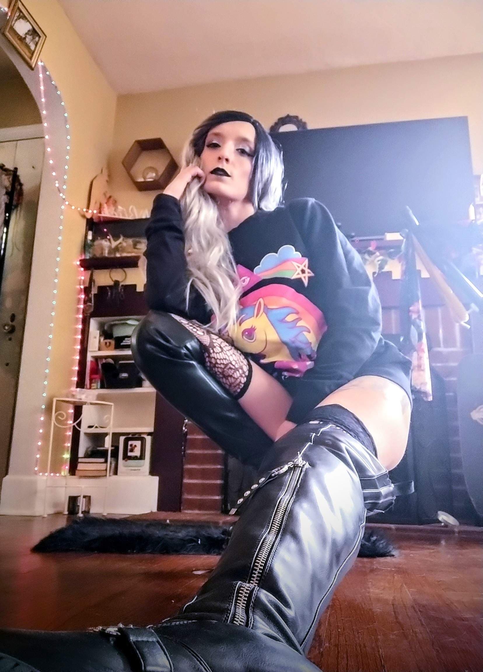 Nikkiii