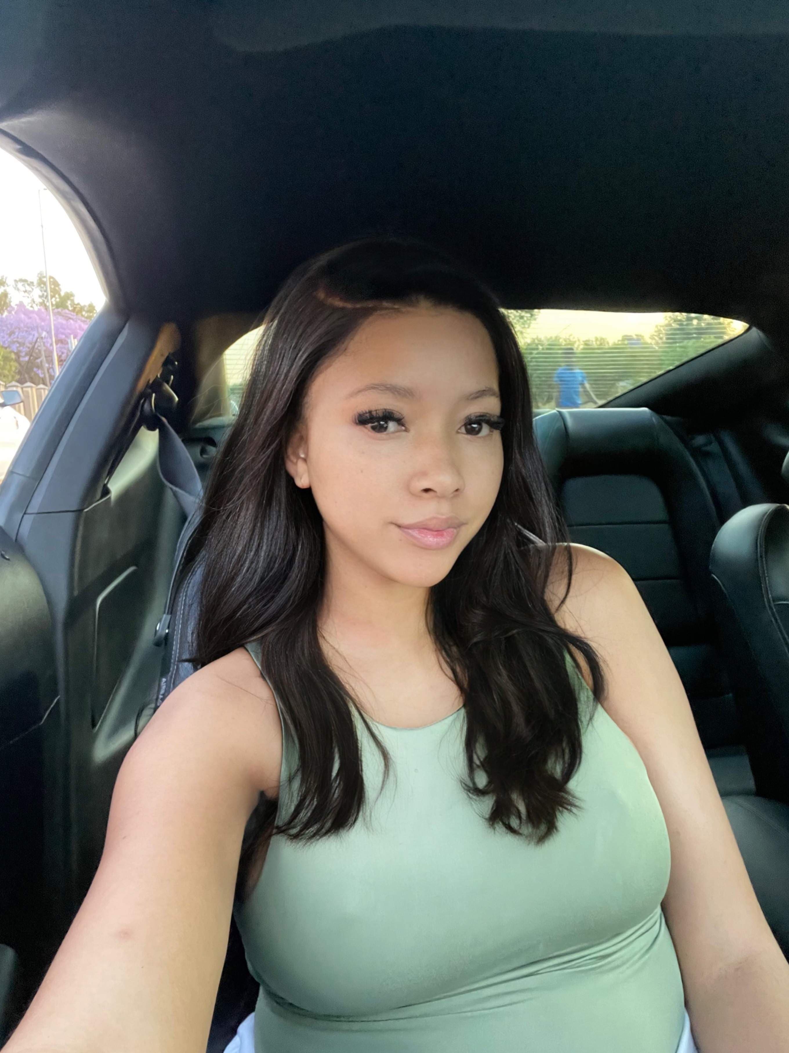 Nicole  🦋