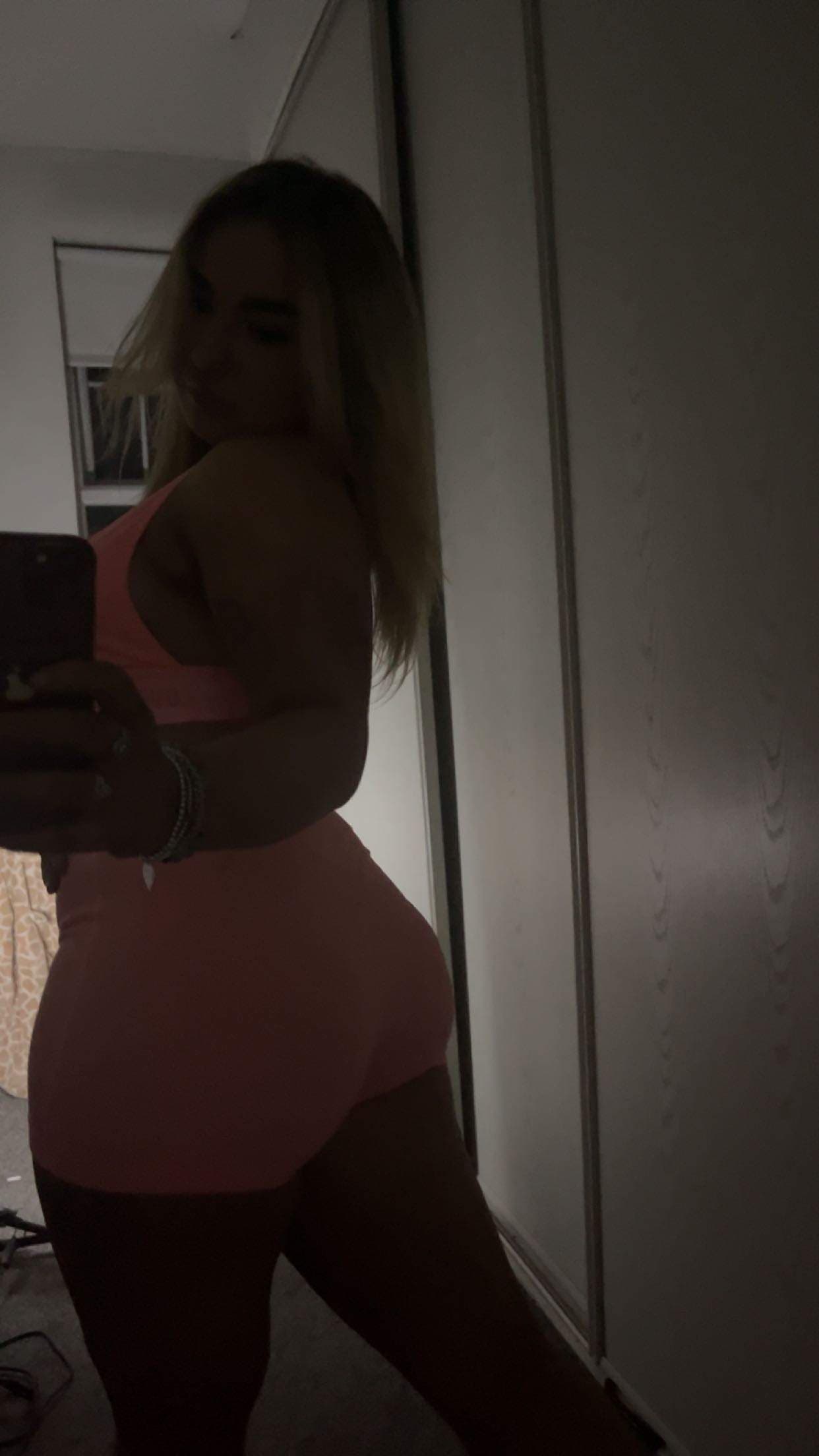 B💋