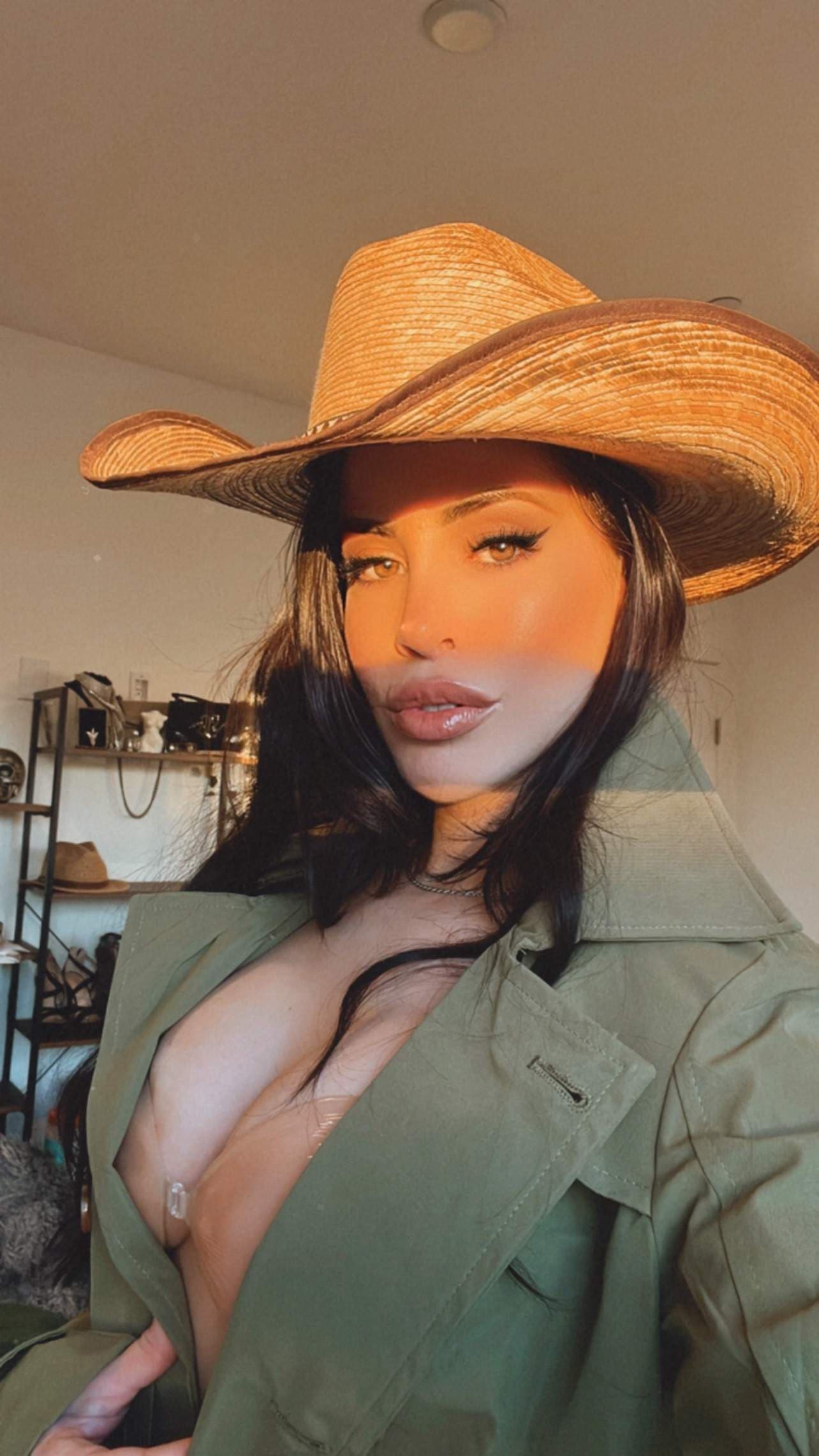 SPACE COWGIRL