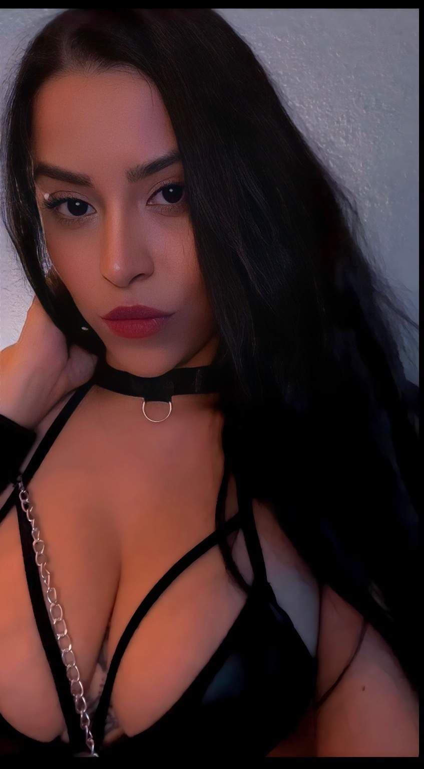 Bad lady 😈💄💋🍍