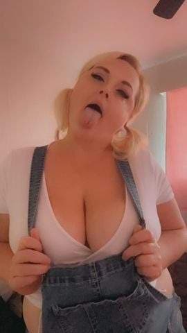 KellyPearl