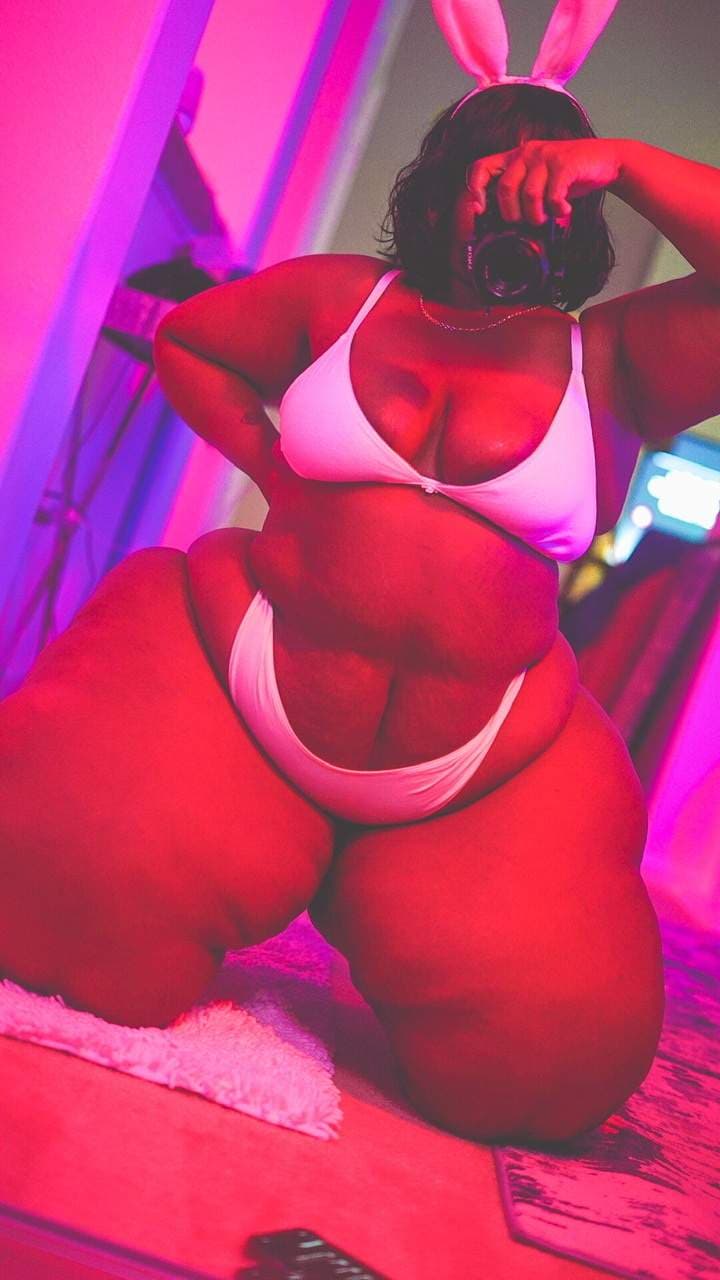 DZIRE MOORE