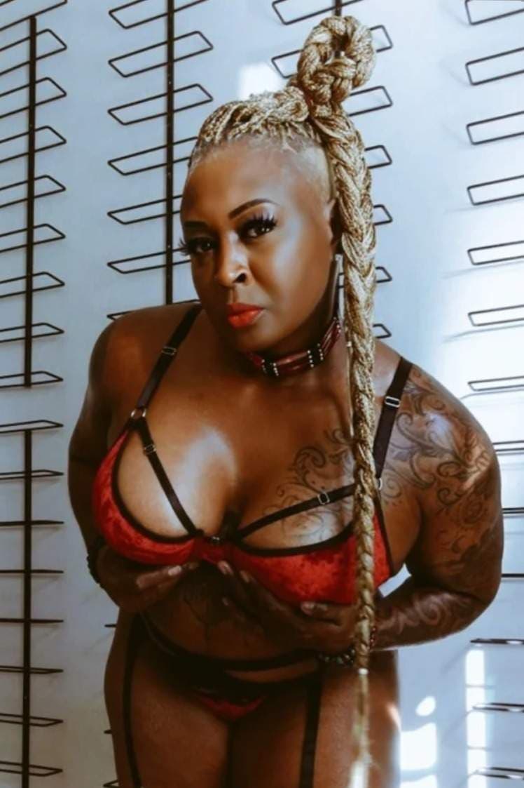 MoTheGoddessBody