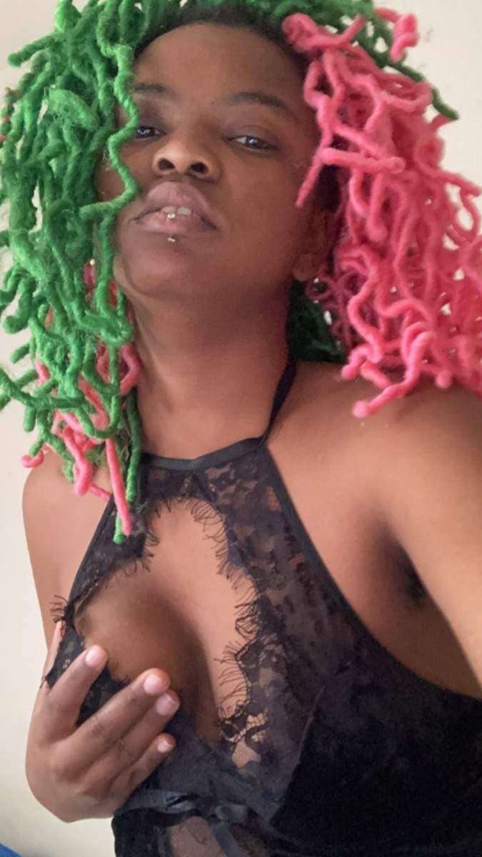 Bri the Ebony Babe
