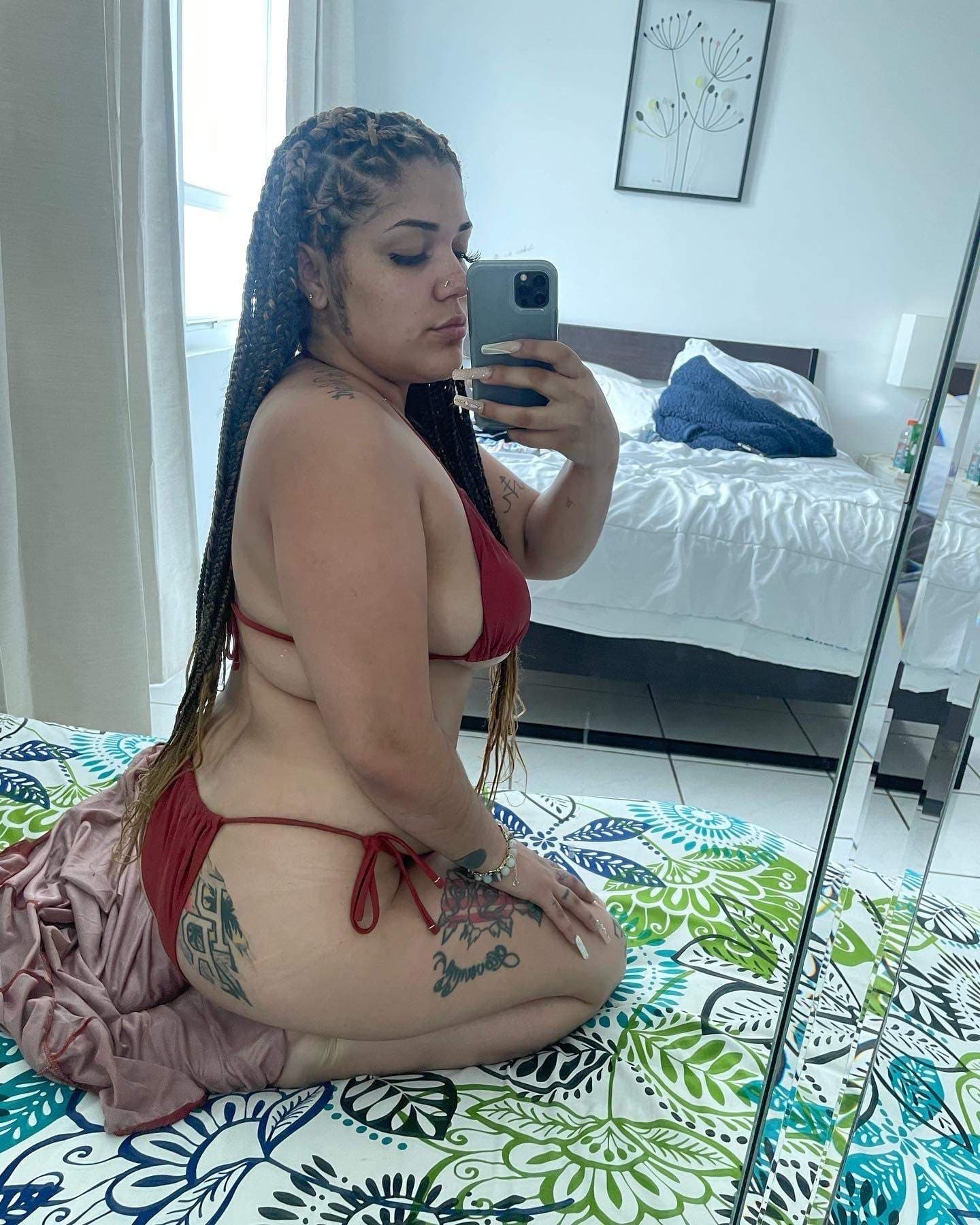Yella Marie
