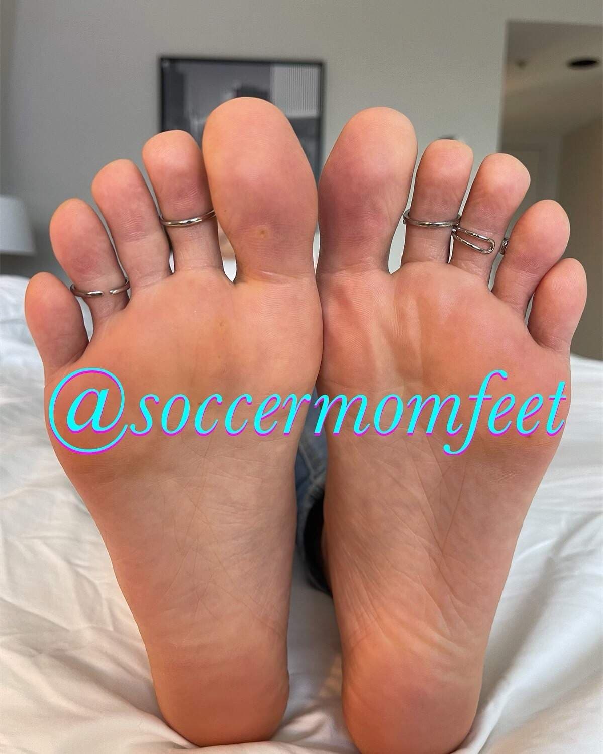 Pretty Toes & Perfect Soles🦶