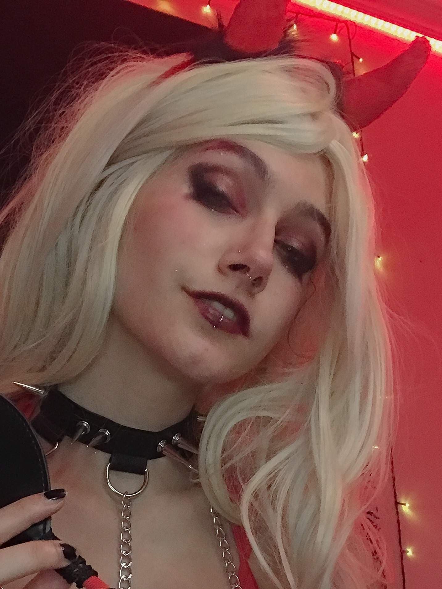 Vanilla Mon 🌙 your masterpiece