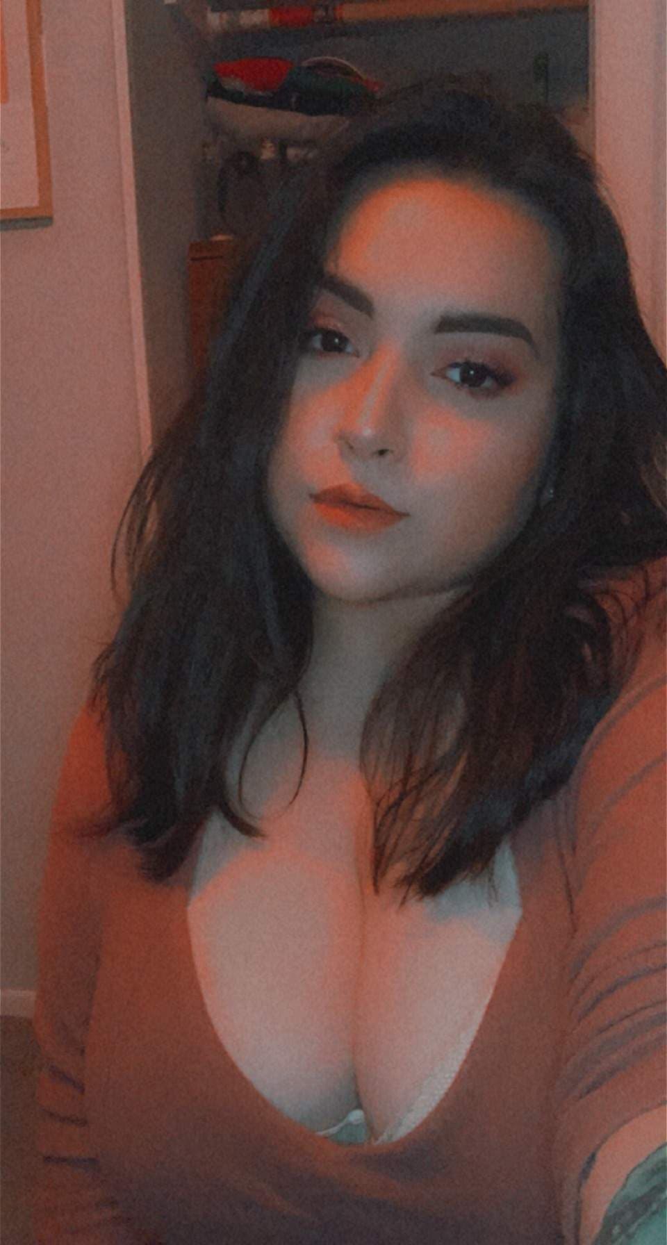 😈🥵Curvy bby🥵👿
