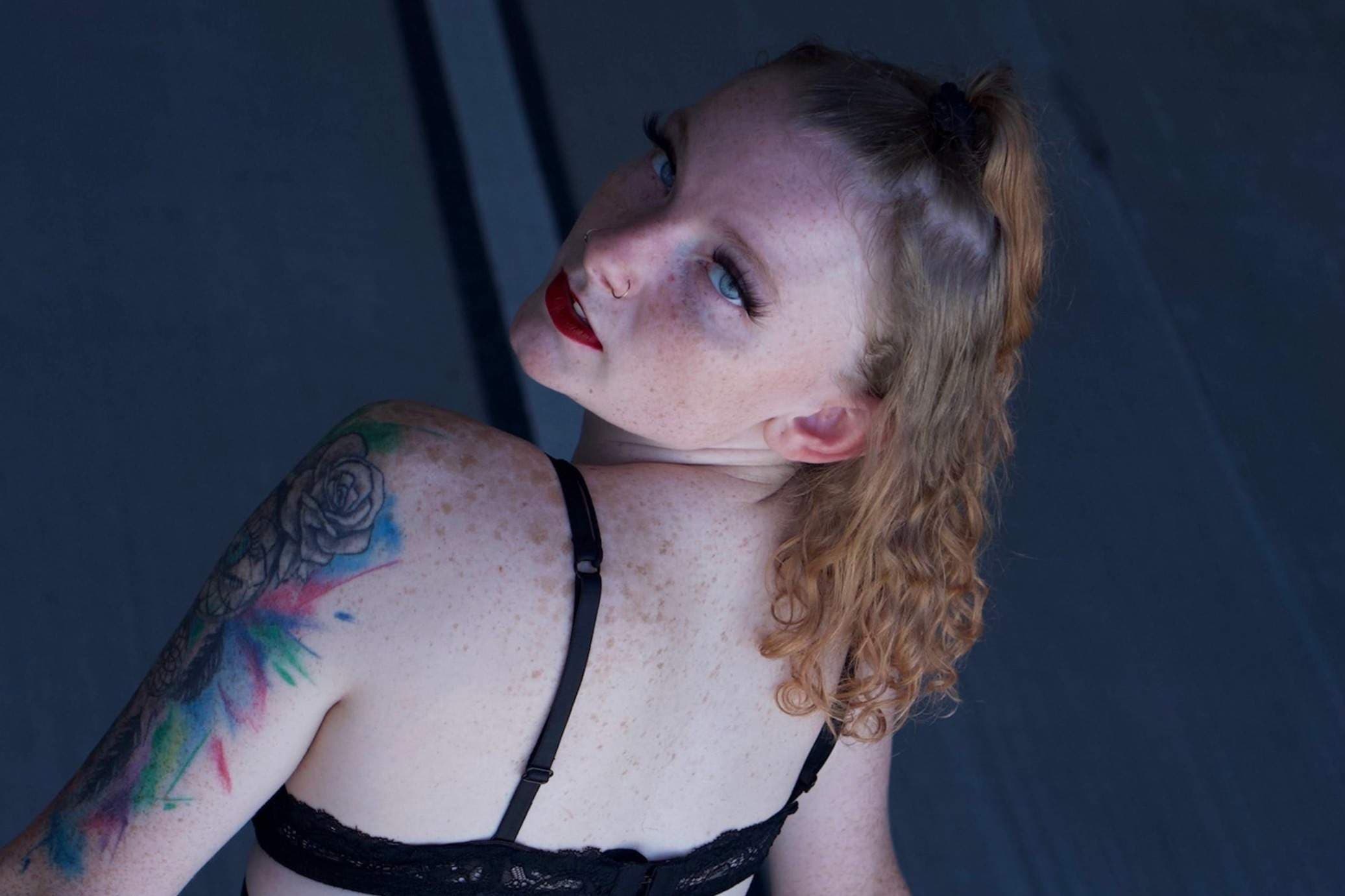 SexyRedhead