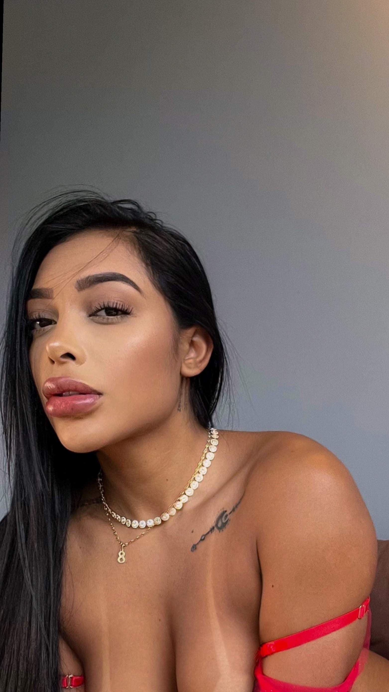 Tatiana 🌶️ Spiciest Latina on OF 🔥