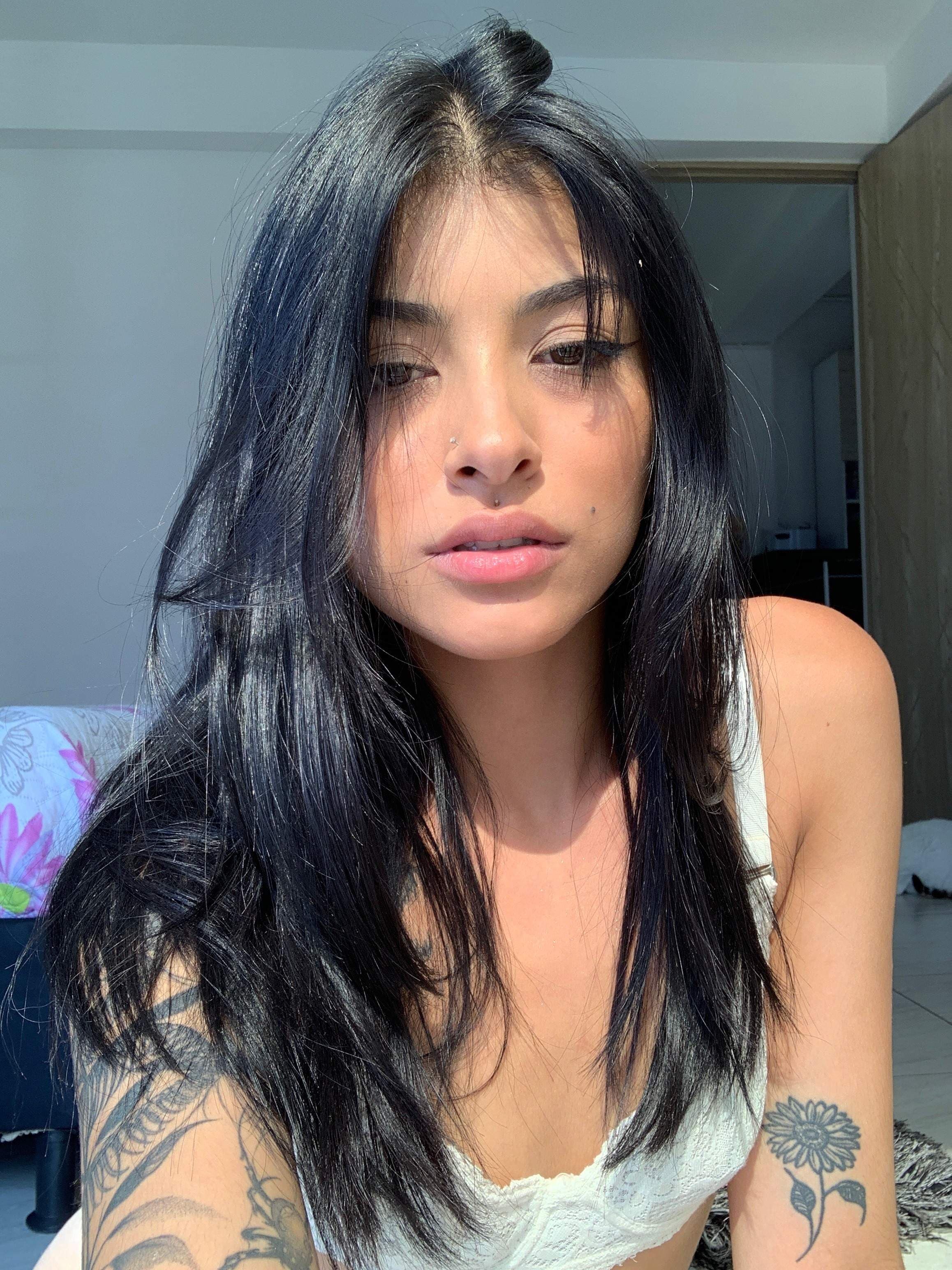 𝑌𝑜𝑢𝑟 𝑐𝑦𝑏𝑒𝑟 𝐴𝑛𝑔𝑒𝑙 ♡