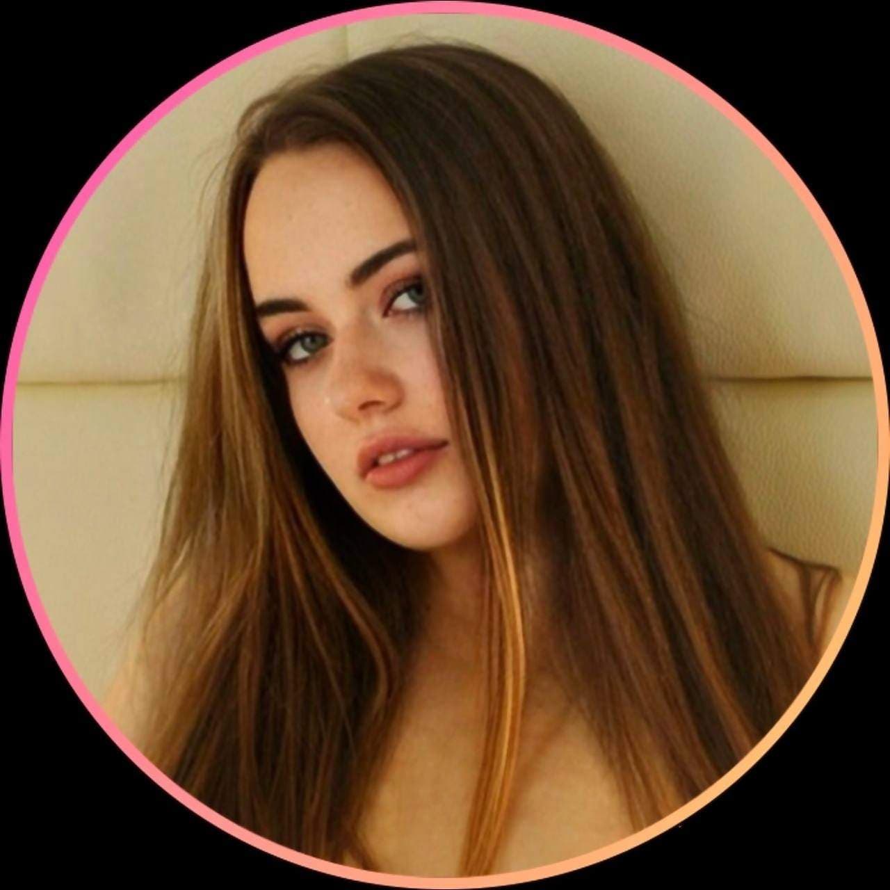 🌸 𝓒𝓾𝓽𝓲𝓮 𝓖𝓻𝓪𝓬𝔂 🌸