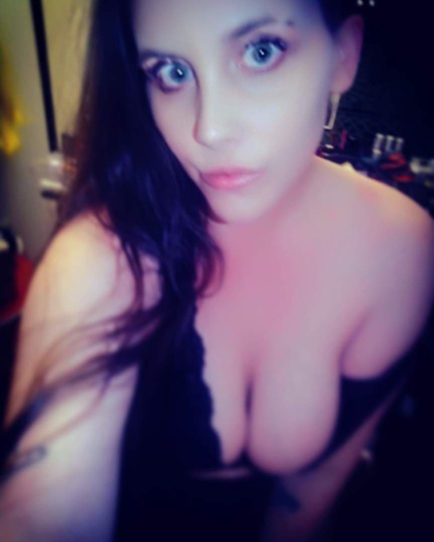 Ava