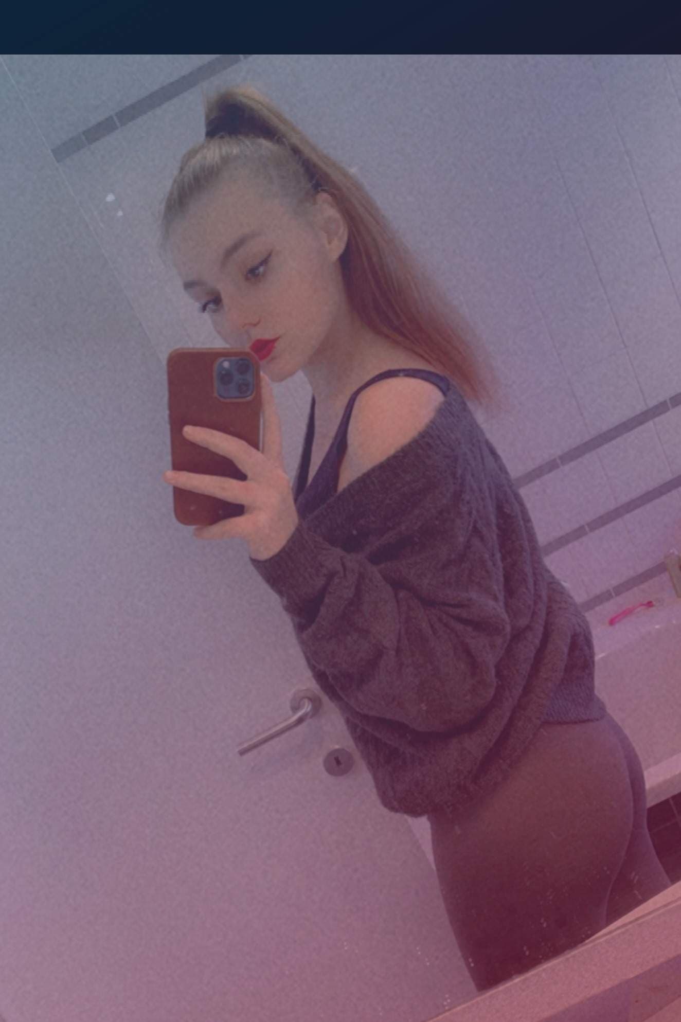 ladyL