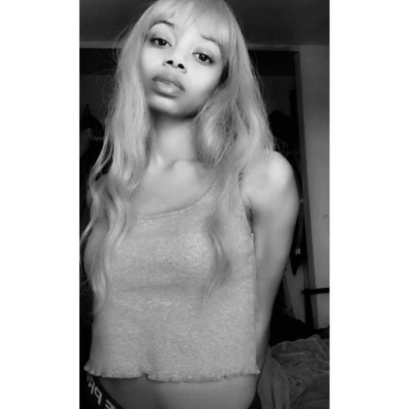 Ariel 🖤