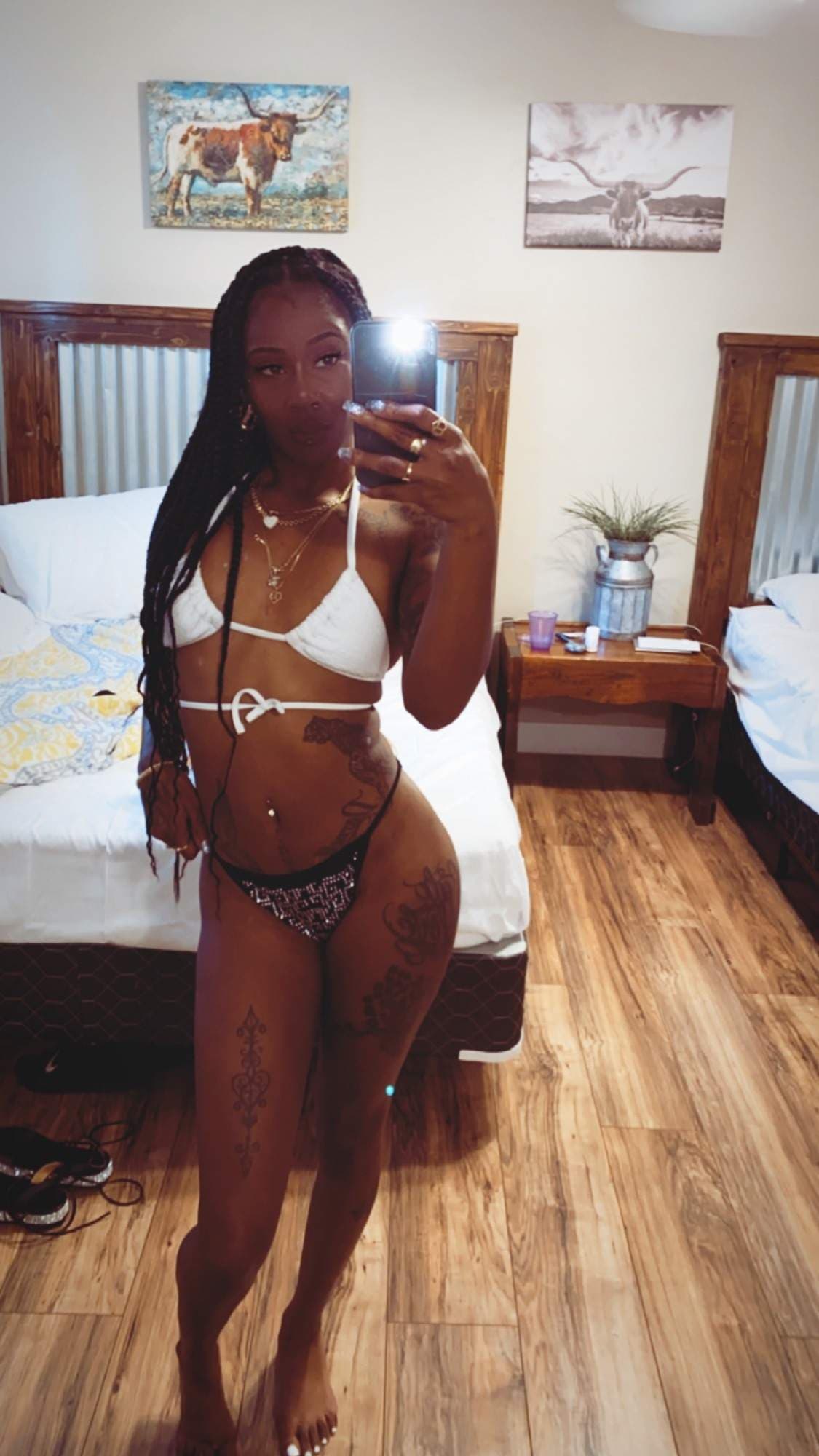 preettybrownskin_Persuasion 💦