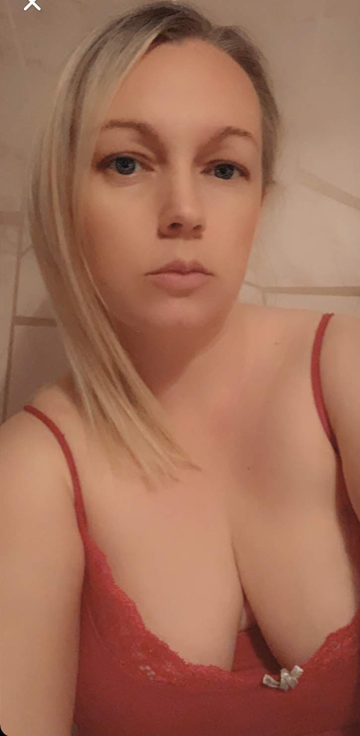 Suzie B