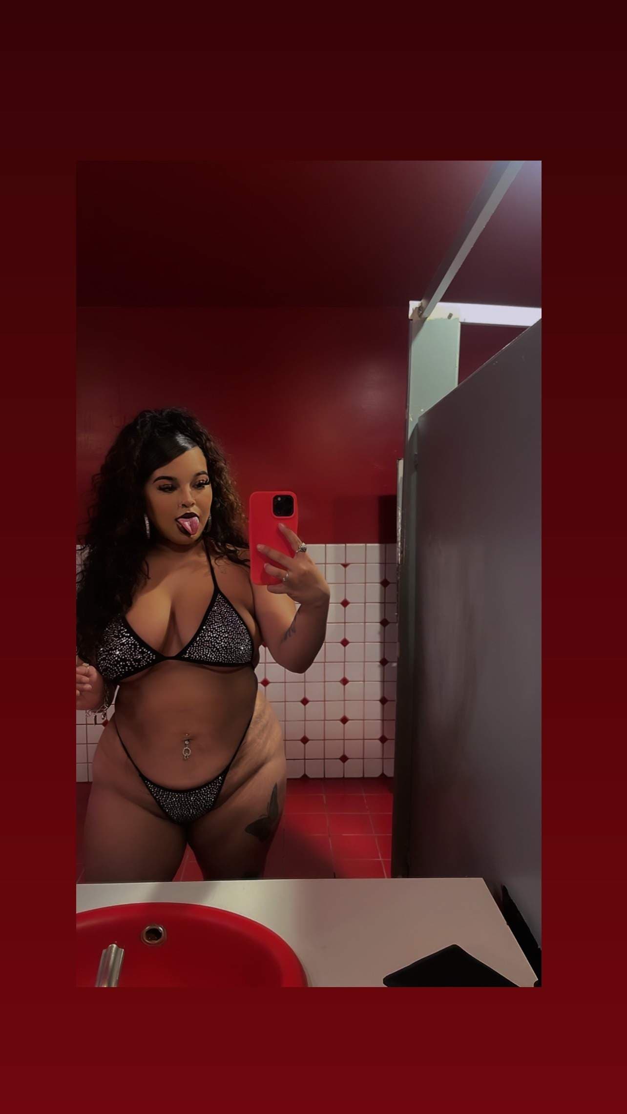 MZ.PRETTYPU$$AY PT. 2😻