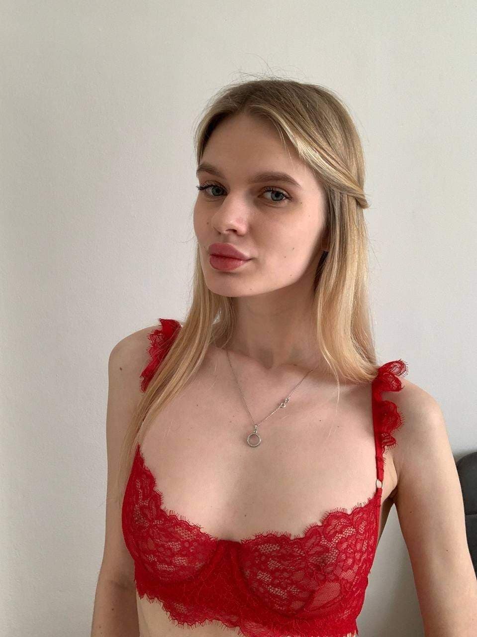 Eva 🍇