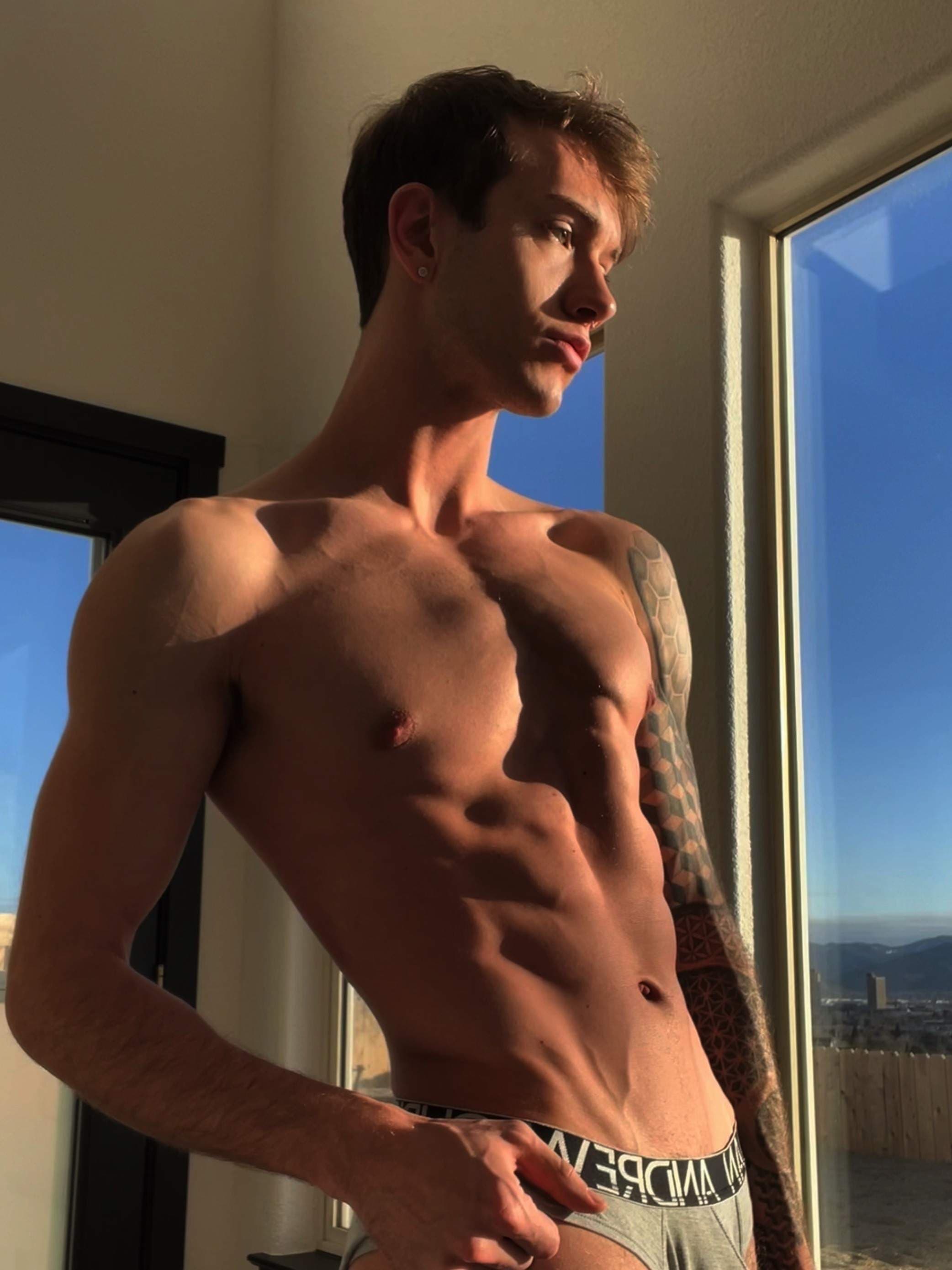 Finn August