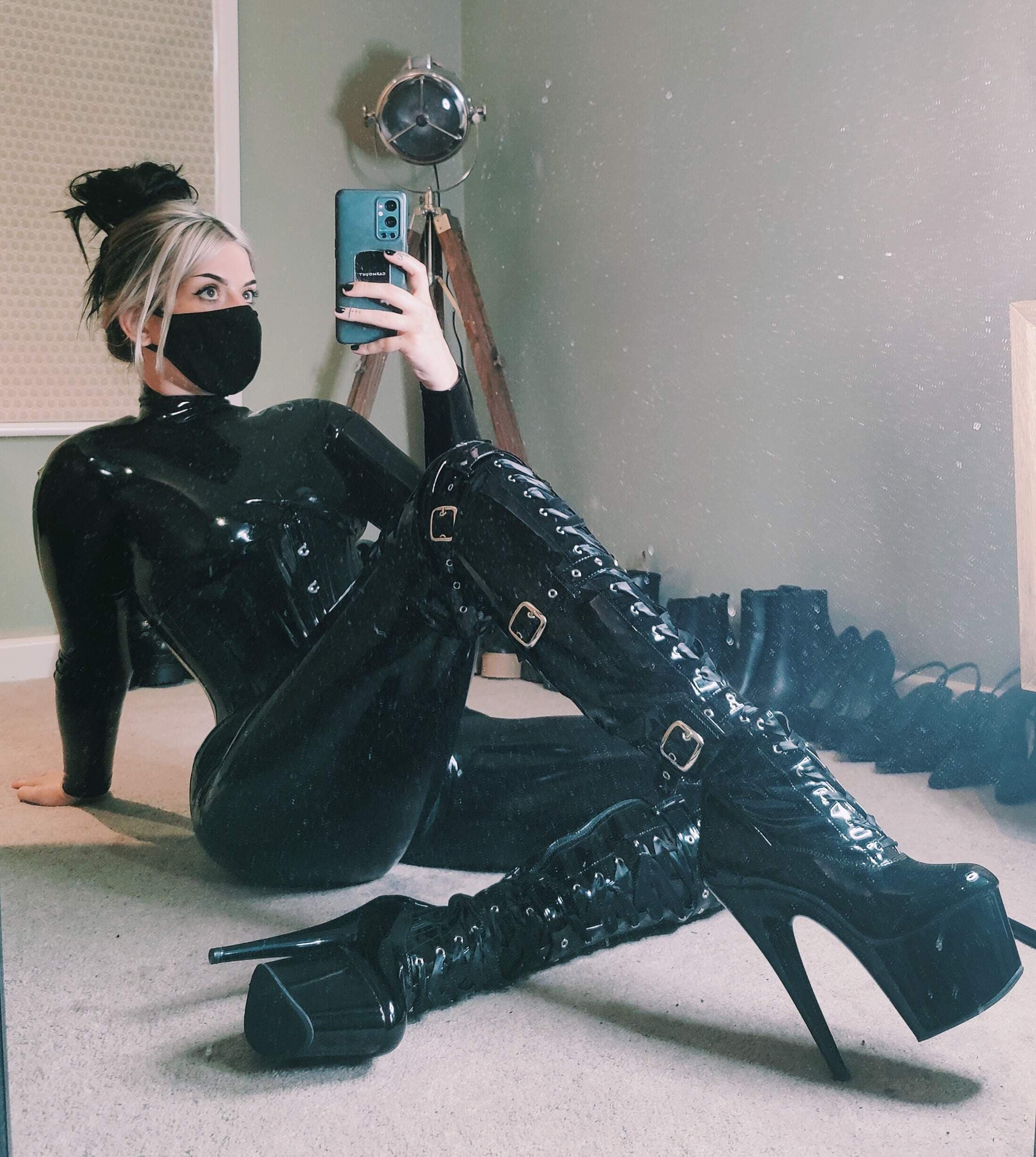 Mila Rider
