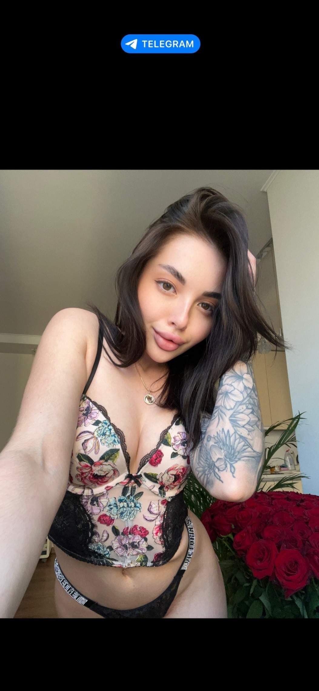 AMELIA LEVICH 🍒