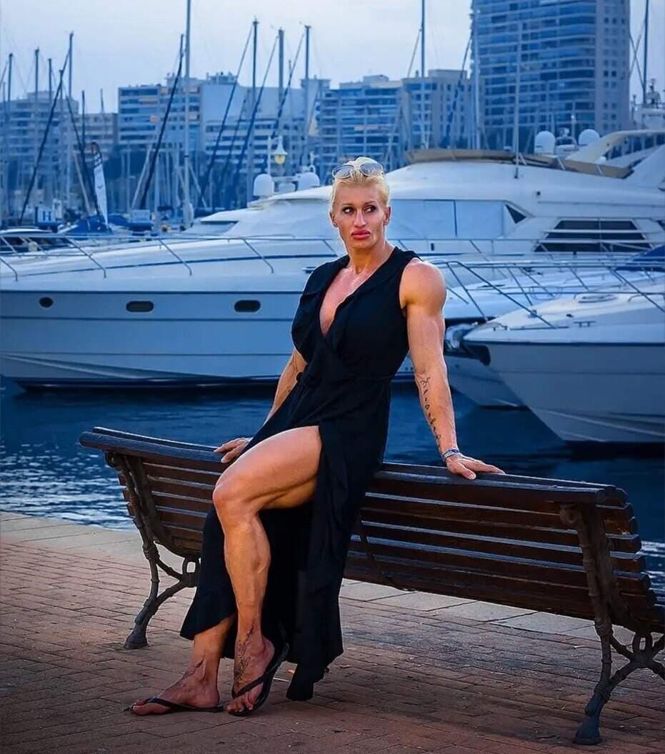 Marina Putziger (Lilly Gymbutt)