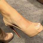 Heelsandtootsies