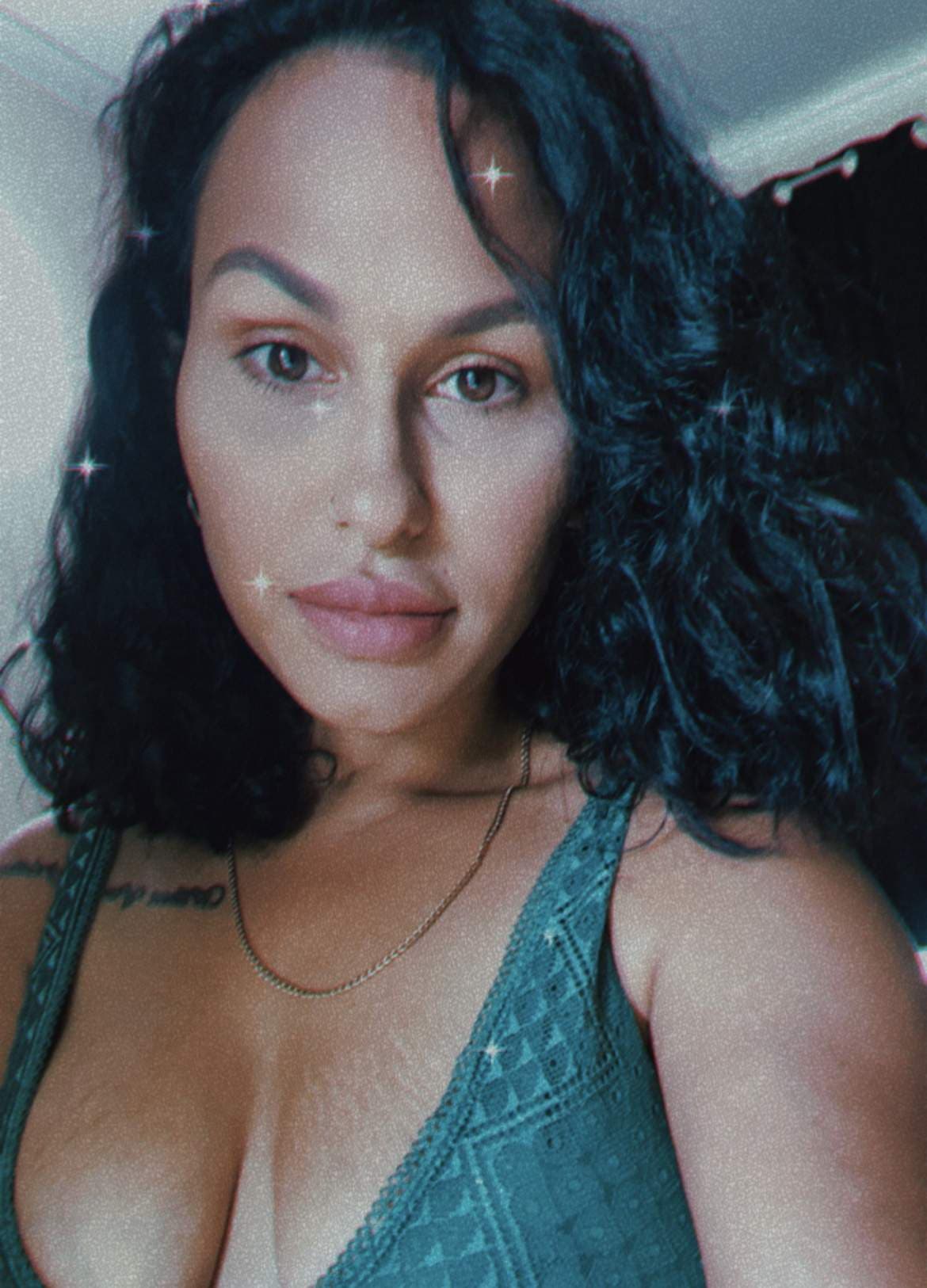 Angelwifey